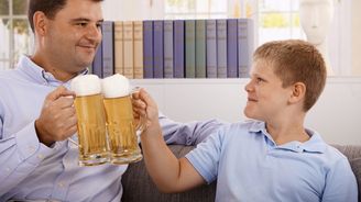 I malé množství alkoholu u dětí může způsobit komplikace ve vývoji mozku I malé množství alkoholu u dětí může způsobit komplikace ve vývoji mozku