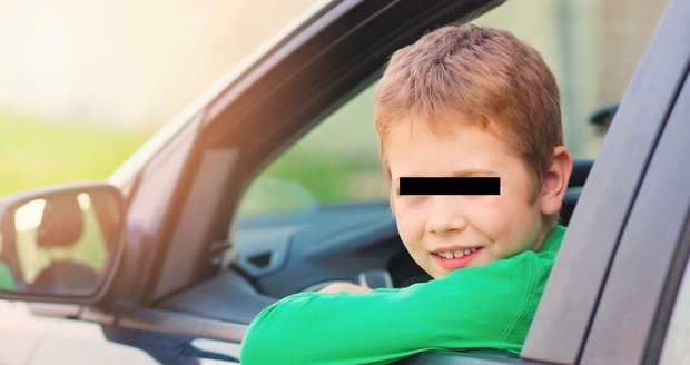 To bylo překvapení! Po Ostravě divně “šněrovalo“ auto: Řídil ho třináctiletý kluk