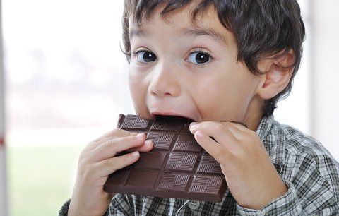 Velikonoční sladkosti pro děti – odměna, nebo trest?