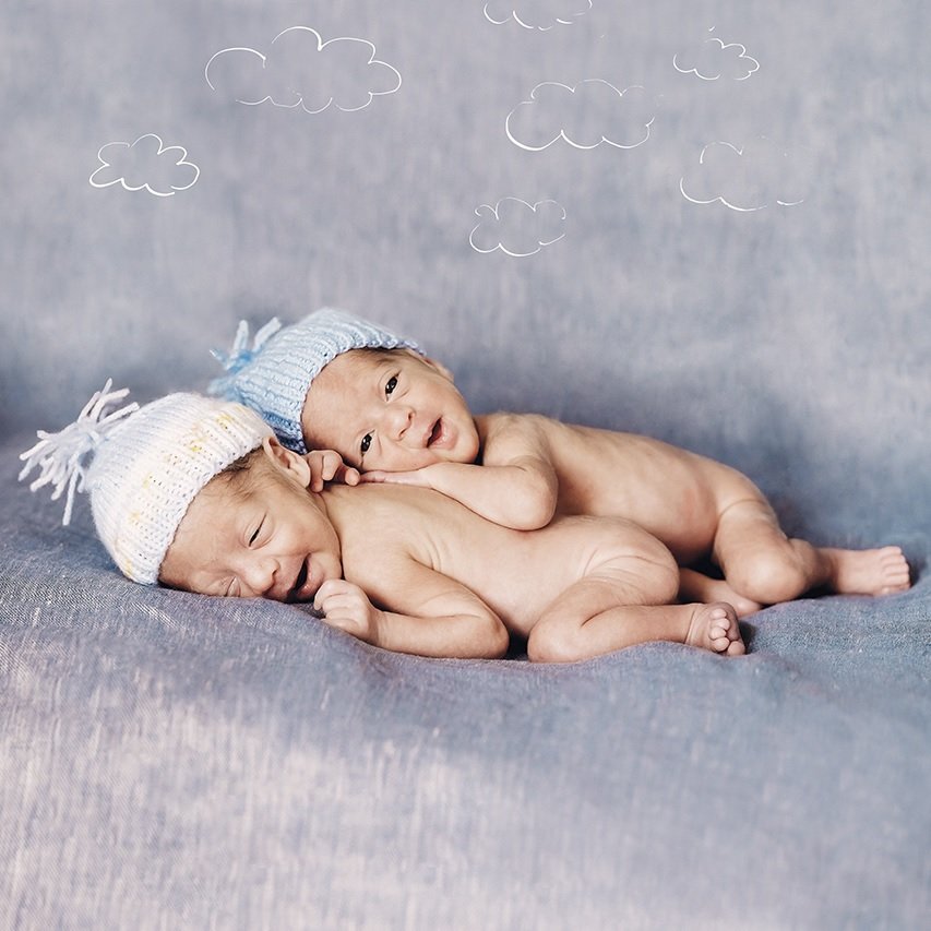 Fotografka Lucie Robinson strávila dva dny na neonatologii VFN, kde fotografovala předčasně narozené děti.