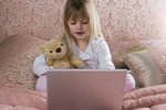 Řada dětí ovládá už v jednom roce počítač, tablet či telefon lépe, než jejich prarodiče