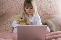 Televize, nebo počítač? Má hraní her na děti horší dopad než filmy?