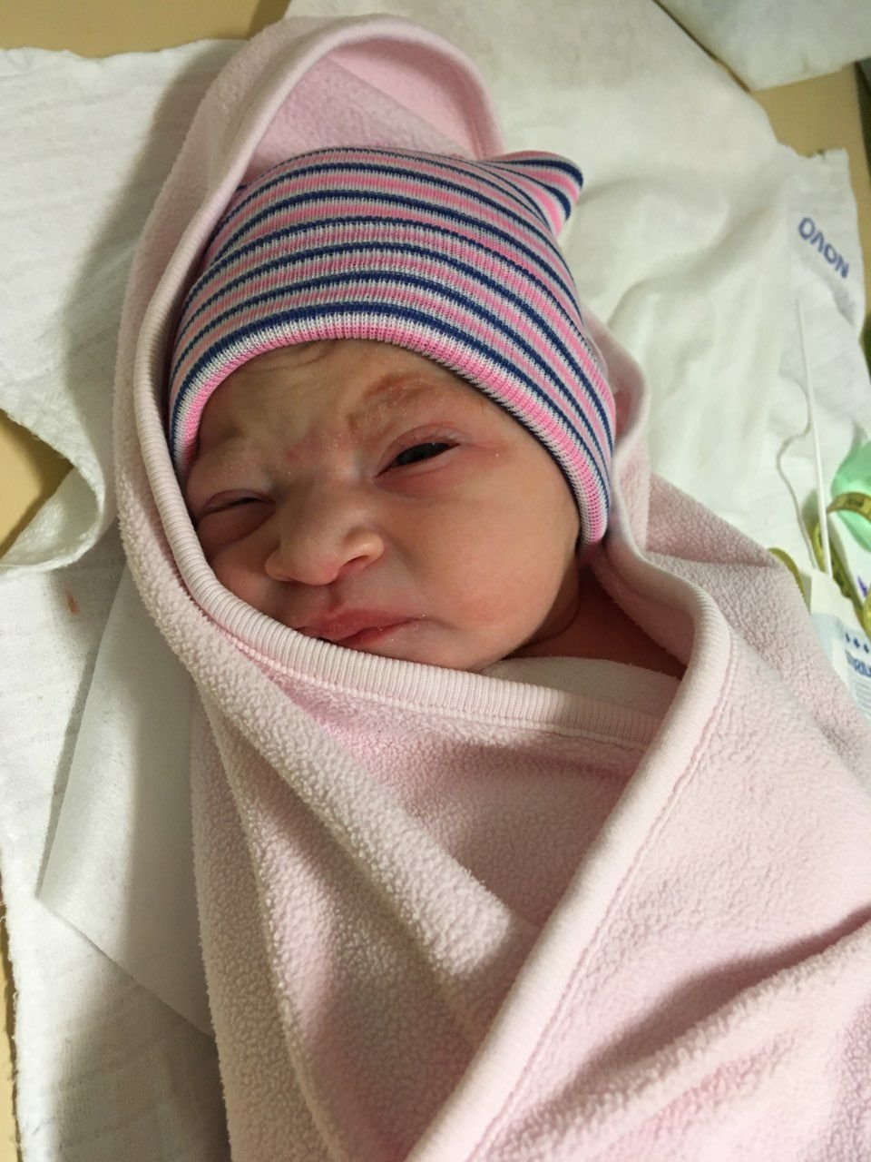 Alžbětka se narodila 1.1.2020 jako první dítě v Pardubickém kraji