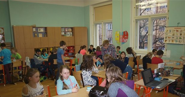 Zvídavé děti se setkávají v Podolí na akcích Talentpointu Intellectus.