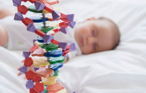 Průlom v medicíně: V Americe se narodilo první dítě, které má DNA tří osob