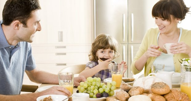 Dej si džus, potřebuješ vitaminy: Které rady babiček o výživě neplatí?