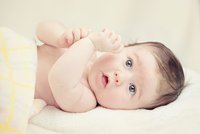 Syndrom náhlého úmrtí kojenců: Braňte se mu prevencí!