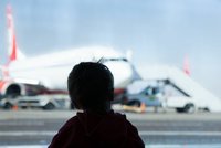 Přehledně: Zdražování i rušení letů. Jak válka s Íránem komplikuje letní dovolené