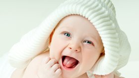 Co když má kojenec neustále ucpaný nos? Pomoci mohou vlhký vzduch i homeopatie