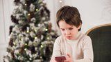 Nadělit dětem pod stromeček mobil? Pouze těm vyzrálým, varují odborníci