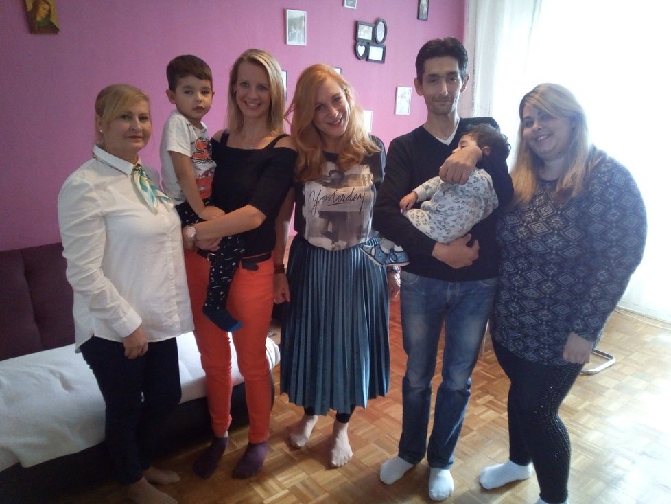 Anna Žebrová, Štěpánka Gregorová, Markéta Nešlehová, tatínek Tibor, maminka Marika
