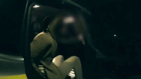 Policie dopadla muže, který bodl chlapečka do hlavy.