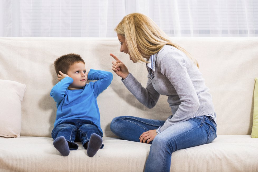 Pokud vás dítě neposlouchá, křikem nic nezmůžete, naopak to bude horší!