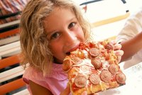 Tlusté děti: Nadváhou u nás trpí 15% školáků! Víme, co jim vařit!