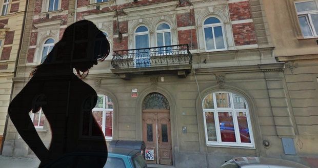Agresor z Plzně zbil těhotnou přítelkyni: Kopem do břicha zabil její dítě
