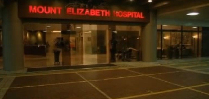 V této nemocnici dívka podlehla zraněním.