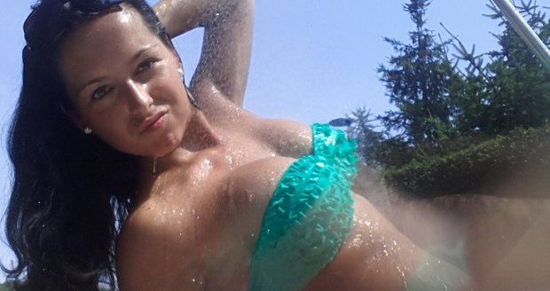 Karolína Benešová (23)