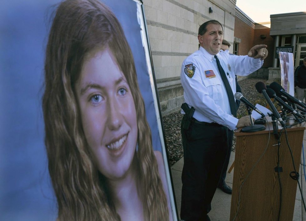 Jayme Closs (13) zmizela v den, kdy byli zavražděni její rodiče