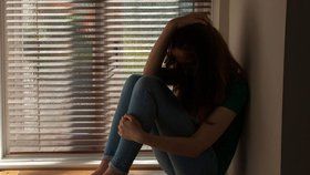 Dívka (20) nařkla přítele ze znásilnění: Bála se, že za dobrovolnou soulož by jí babička vynadala