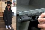 Rodiče si vyšli na vánoční večírek a děti nechali doma: 12letý chlapec našel zbraň a střelil svou 6letou sestřičku do hlavy!