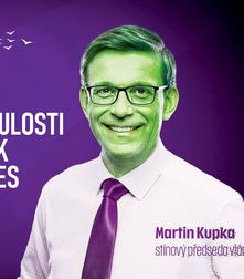 ODS si řekla o hlasy pedofilů a násilníků. Zrušení dětského certifikátu mě dostane do Strakovky, věří Kupka ODS si řekla o hlasy pedofilů a násilníků. Zrušení dětského certifikátu mě dostane do Strakovky, věří Kupka