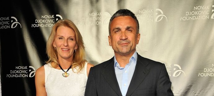 Rodiče tenisové hvězdy Novaka Djokoviče Srdjan a Dijana