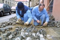 Česko trápí nedostatek lidí na trhu práce: Potřeba jsou dělníci i „ajťáci“