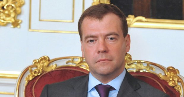 Ruský prezident Dmitrij Medvěděv se zúčastní pohřbu zesnulého polského prezidentského páru