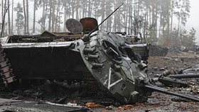 Ukrajinská armáda zničila ruské tanky u Dmytrivky nedaleko Kyjeva