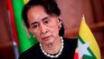 Do Aun Schan Su Ťij má jít na čtyři roky do vězení.