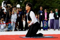 Svržená a vězněná vůdkyně Su Ťij: Na krku má pět dalších obvinění z korupce