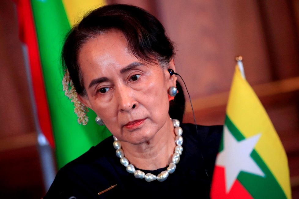 Do Aun Schan Su Ťij dostala další trest.
