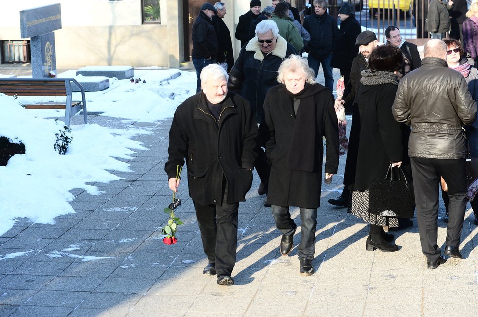 Psychiatr Jan Cimický se také přišel rozloučit.