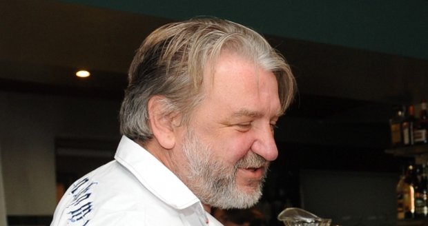 Producent a politik Petr Dodal zemřel.