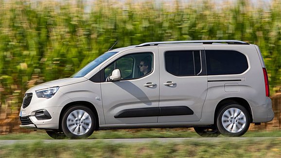 Opel Combo Life XL: Nová verze osobní dodávky převeze až sedm lidí