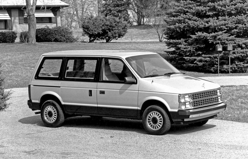 Dodge Caravan (1984-1987)