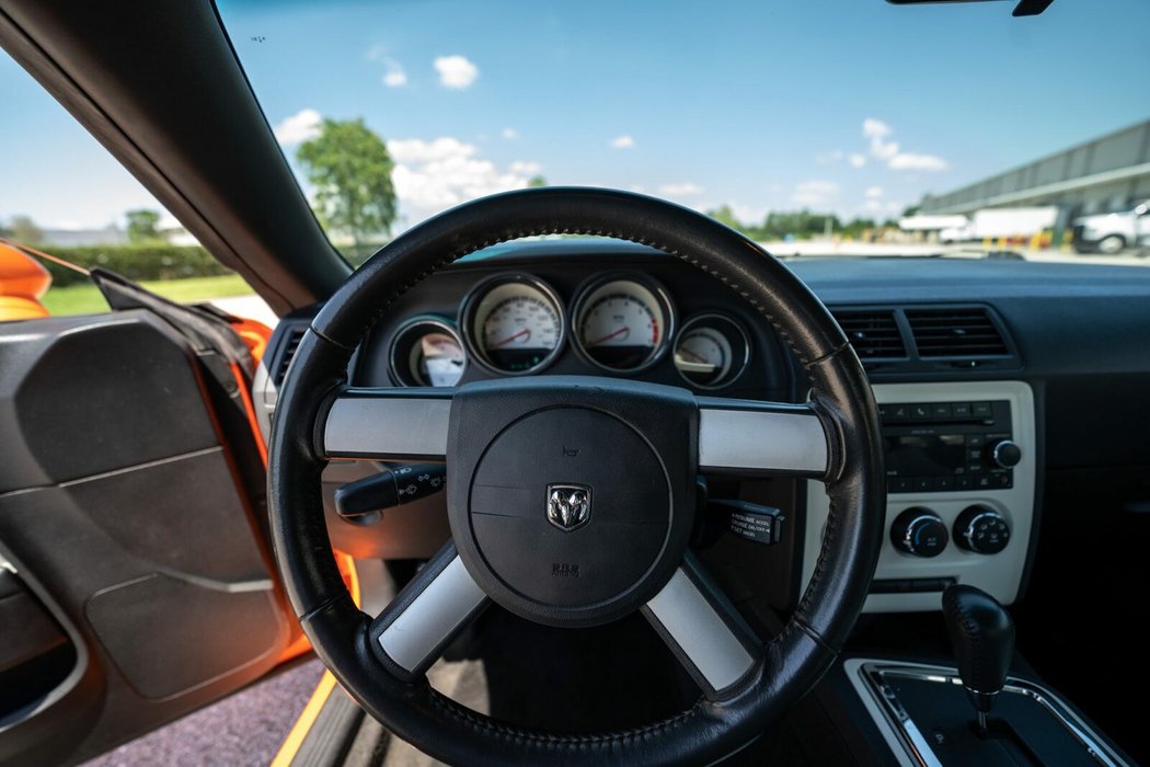 Dodge Challenger R/T (2010)