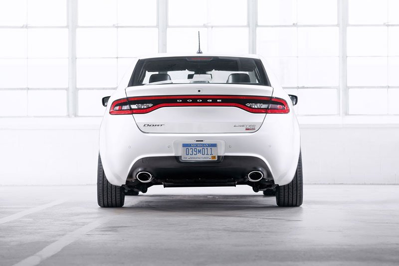 Chrysler 200