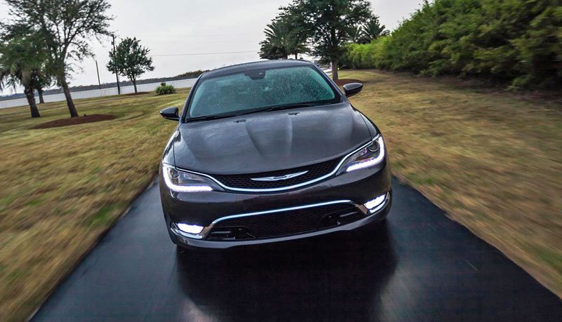 Chrysler 200