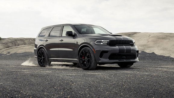 Dodge Durango SRT Hellcat je nejvýkonnější SUV světa. Stovku slupne jako supersport