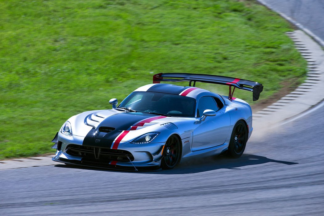 Dodge Viper ACR