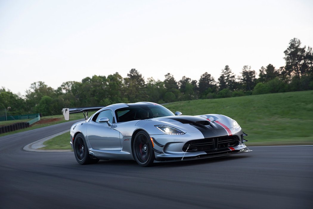 Dodge Viper ACR