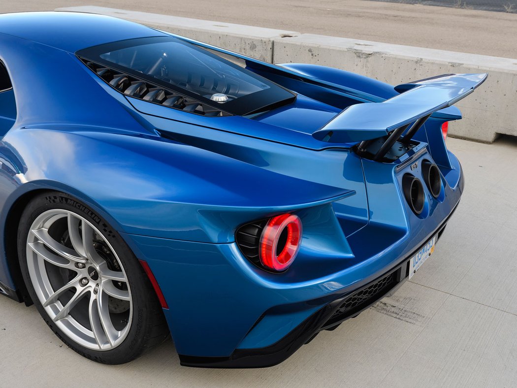 Ford GT