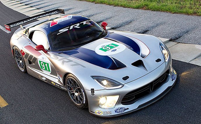 SRT Viper GTS-R letos v Le Mans nepojede, můžou za to peníze?