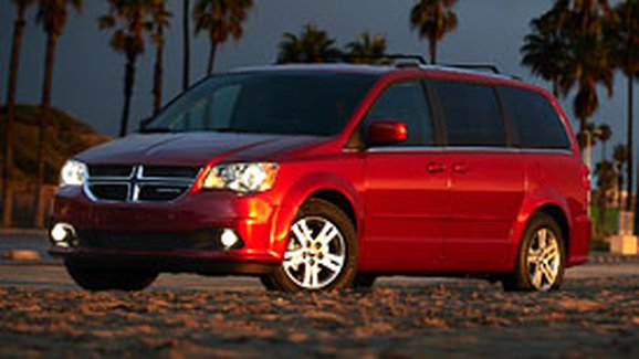 Dodge Grand Caravan 2011: Nová příď a nový motor 3,6 Pentastar