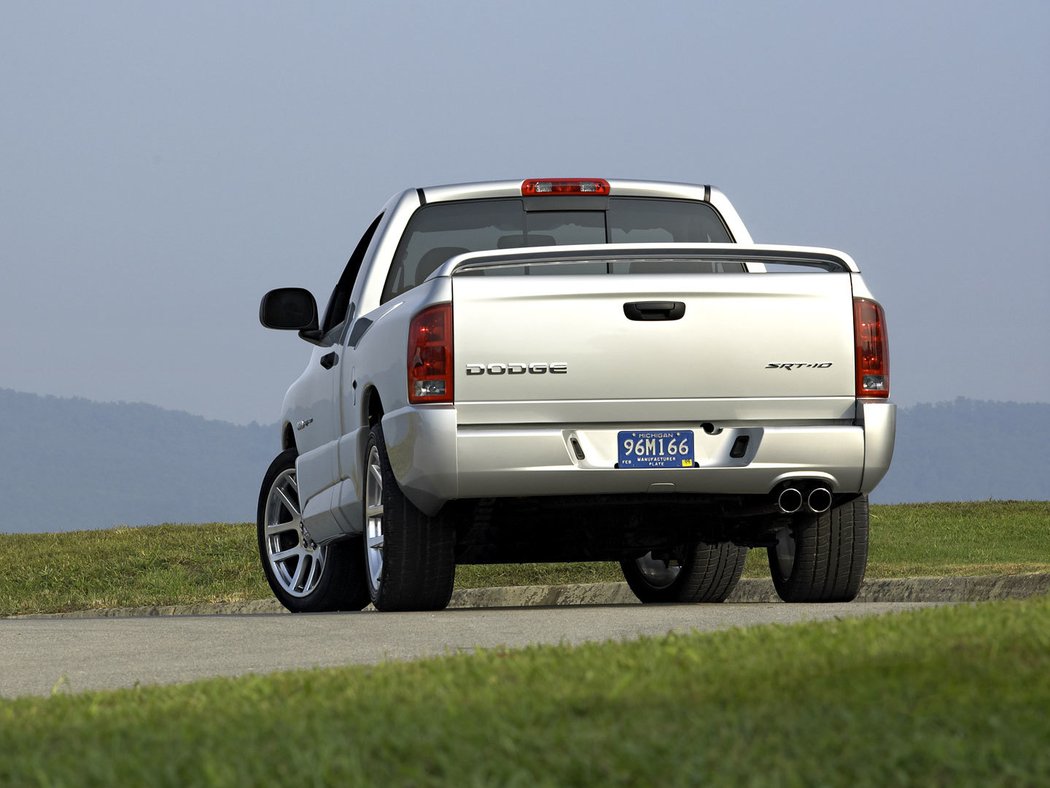 Dodge Ram SRT-10 (2004)