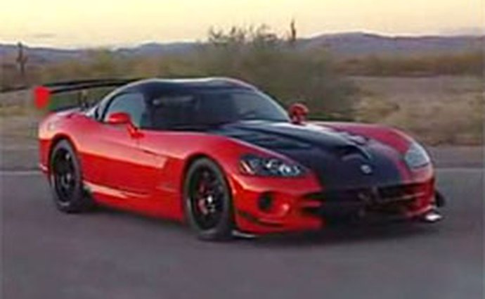 Video: Dodge Viper SRT10 ACR – klubový závoďák na americký způsob