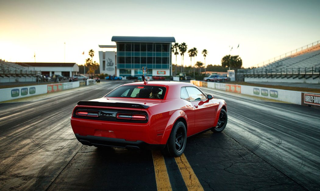 Dodge Challenger SRT Demon