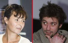 Smutná Lenka Vlasáková (42) : Zanedbává jí zajíček Dolanský (35)? 