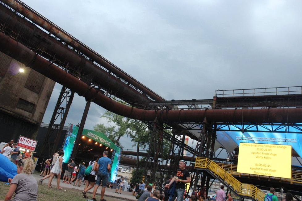 Hudební festival Colours of Ostrava se těší velkému zájmu návštěvníků, potrvá od 18. do 22. července.